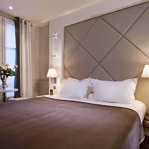 *** Otel Longchamp Elysees Fransa